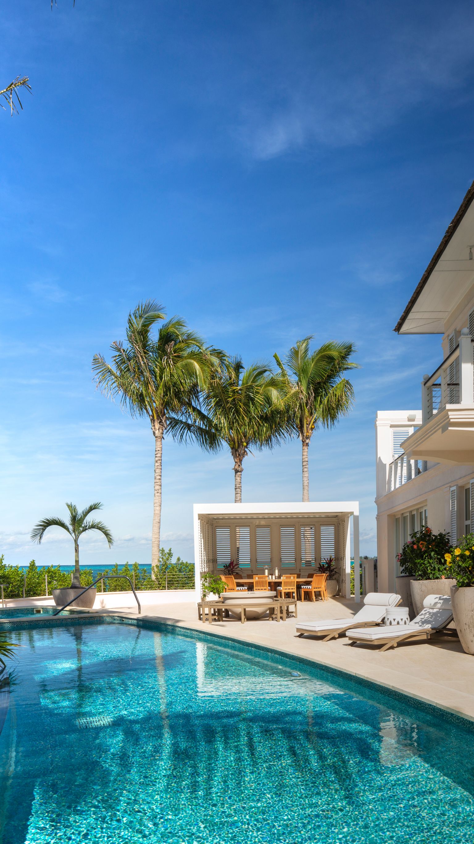 6 bedroom villa terrace and infinity pool